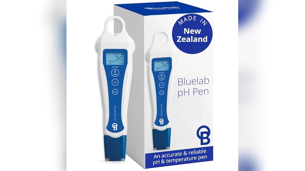 Bluelab pH Pen: Accurate, Durable, Waterproof pH Meter with Easy Calibration